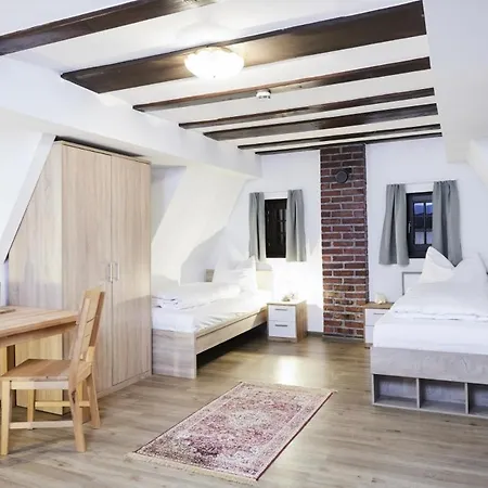 Apartamento Gentilburg Und Gaertnerhaus Aschaffenburg Exterior foto